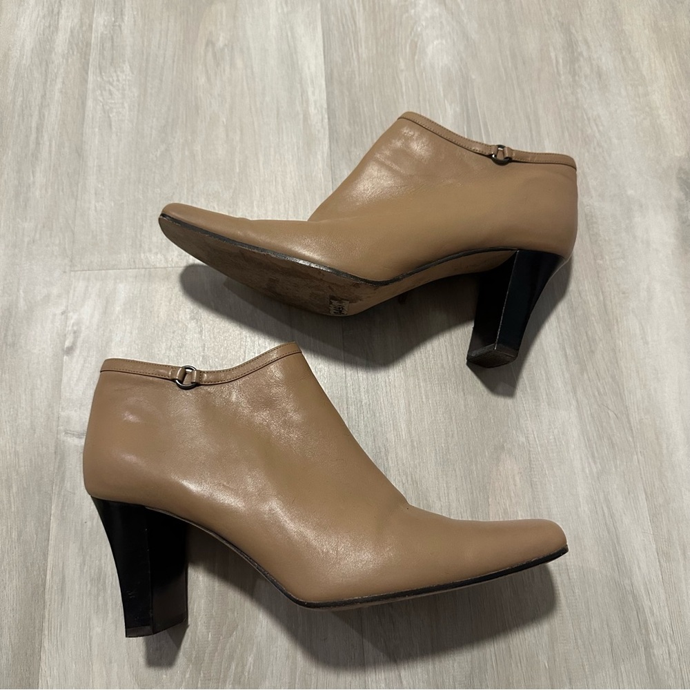 Van Eli Beige Nude Leather Booties Sz 9 1/2M